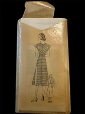 Vintage Sewing Pattern Dress #3869 Size 10 34 Bust