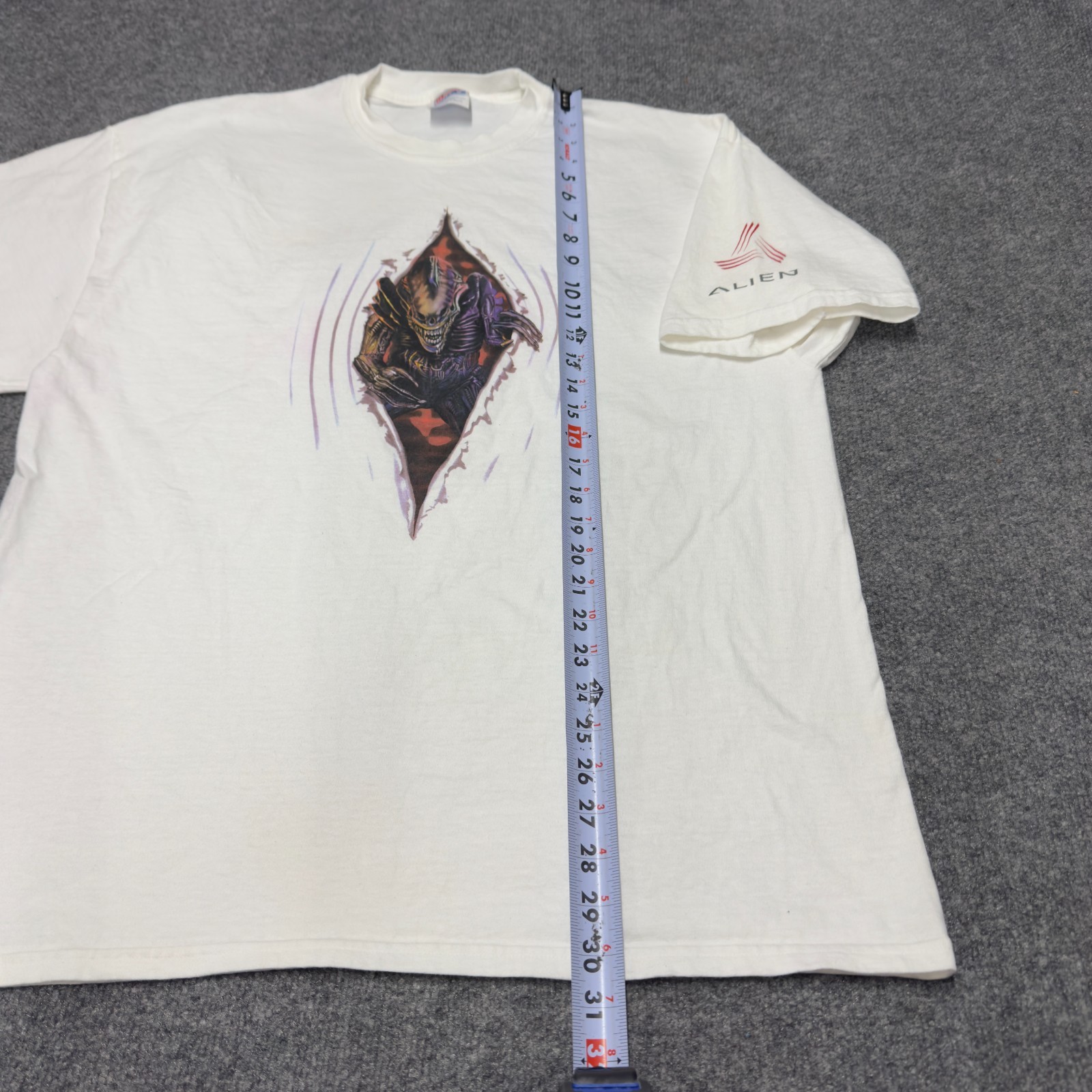 Vintage Alien Technology RFID Computer Predator M… - image 7