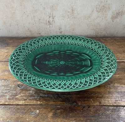 Minton antiker Majolika ovaler Kuchenständer um 1801, Keramikplatte mit grünem Fuß, sehr guter Zustand