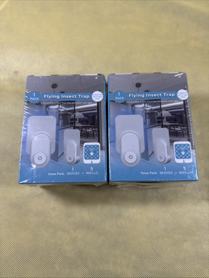 Lot Of 2 Flying Insect Trap With 5 Refills AM3