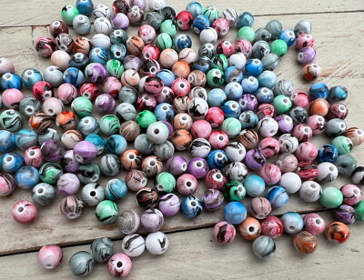 50 x Acrylperle rund sprühlackiert 8mm Farbmix Acryl Perlen Beads opak DIY 