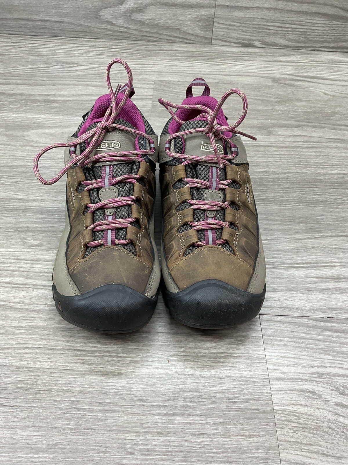 Keen Targhee III da donna stile 1018177 colore bianco boysenberry taglia 7 5