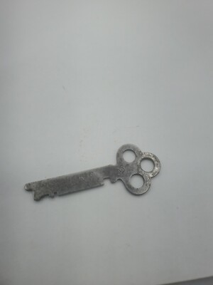 Vintage National Register Company Flat Register Key #2
