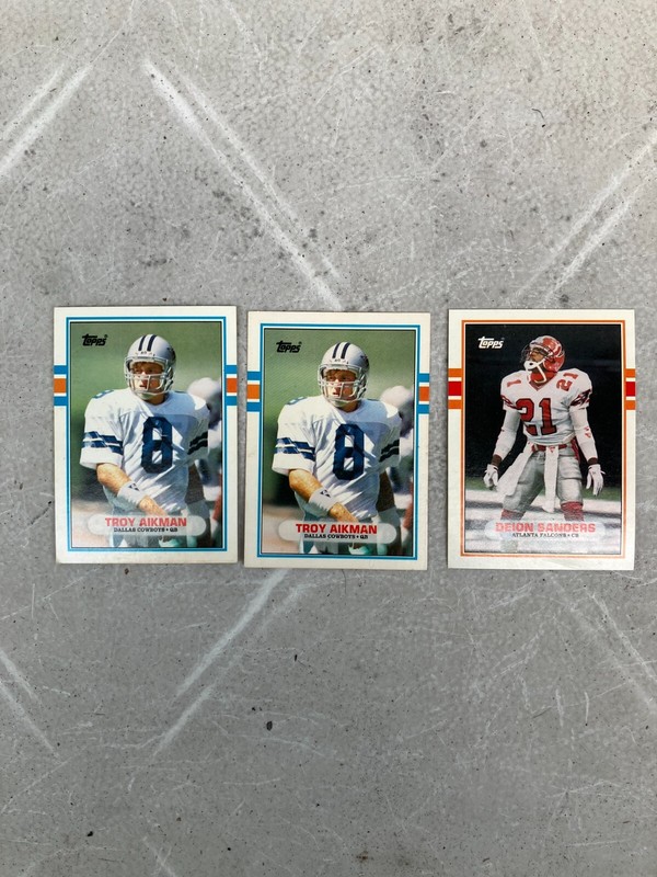 1989 Topps Traded football cards 2 EA Troy Aikman, 1EA Sanders
