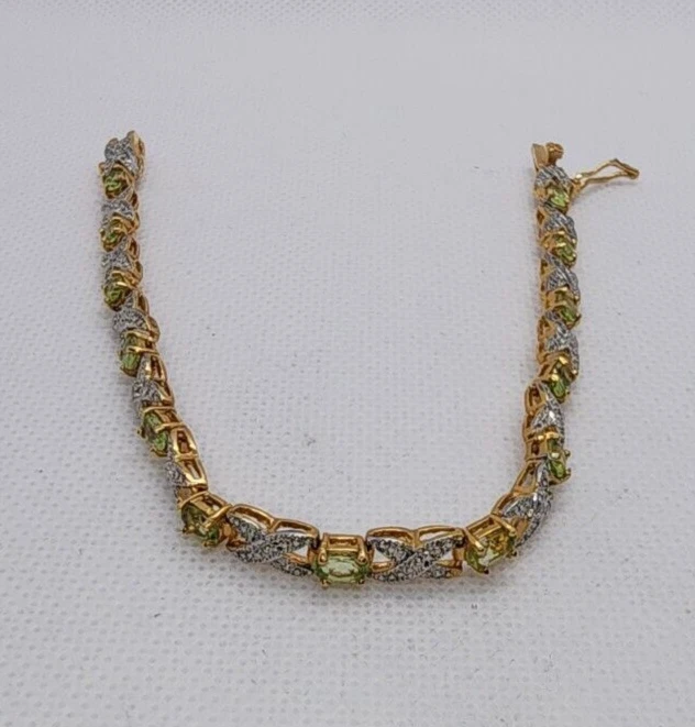 925 STERLING SILVER VERMEIL PERIDOT AND DIAMONDS BRACELET SIZE 7 IN - Image 3 of 4