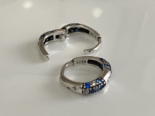 Sparkling Blue/Wite CZ Zircon Star Huggie Hoop Earrings in 925 Silver·Gift∙A259 - Picture 7 of 14
