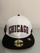 New Era 59FIFTY Chicago Bulls 2022/23 City Edition Fitted Hat Cap Size 7 5/8 NWT