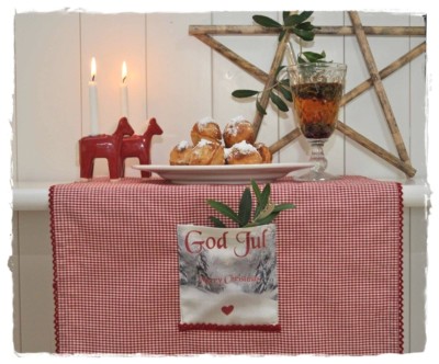 LUCIA God Jul Tischläufer 40x140cm mit Tasche by Artefina  | Weihnachten, X-MAS