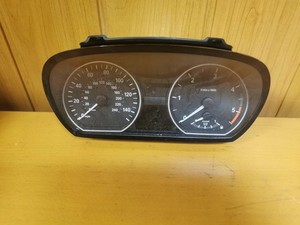 BMW SERIA 1 E82 E88 2.0D -01 Kombiinstrument Tachometer Tachoeinheit N47 9242333
