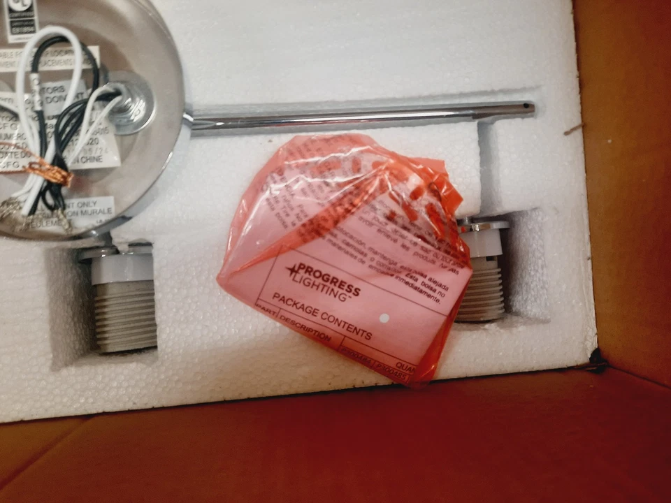 Luz de tocador Progress Lighting P300486-015 Lexie 3 luces 22" de ancho cromada *NUEVA* Foto 4 de 4