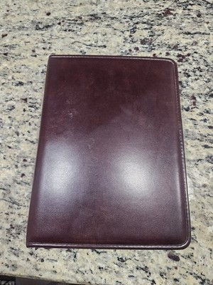 Vintage Day-Timer Zippered Organizer Portfolio Junior Size Burgundy 3-Ring 90s