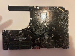 MacBook Pro 15" A1286 Mid 2009 Logic Board Intel Core 2 Duo 2.53GHz 820-2533-B