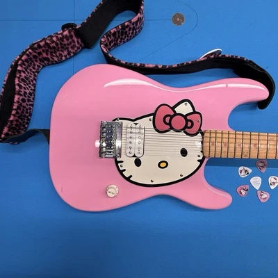 Squier Hello Kitty for sale - eBay