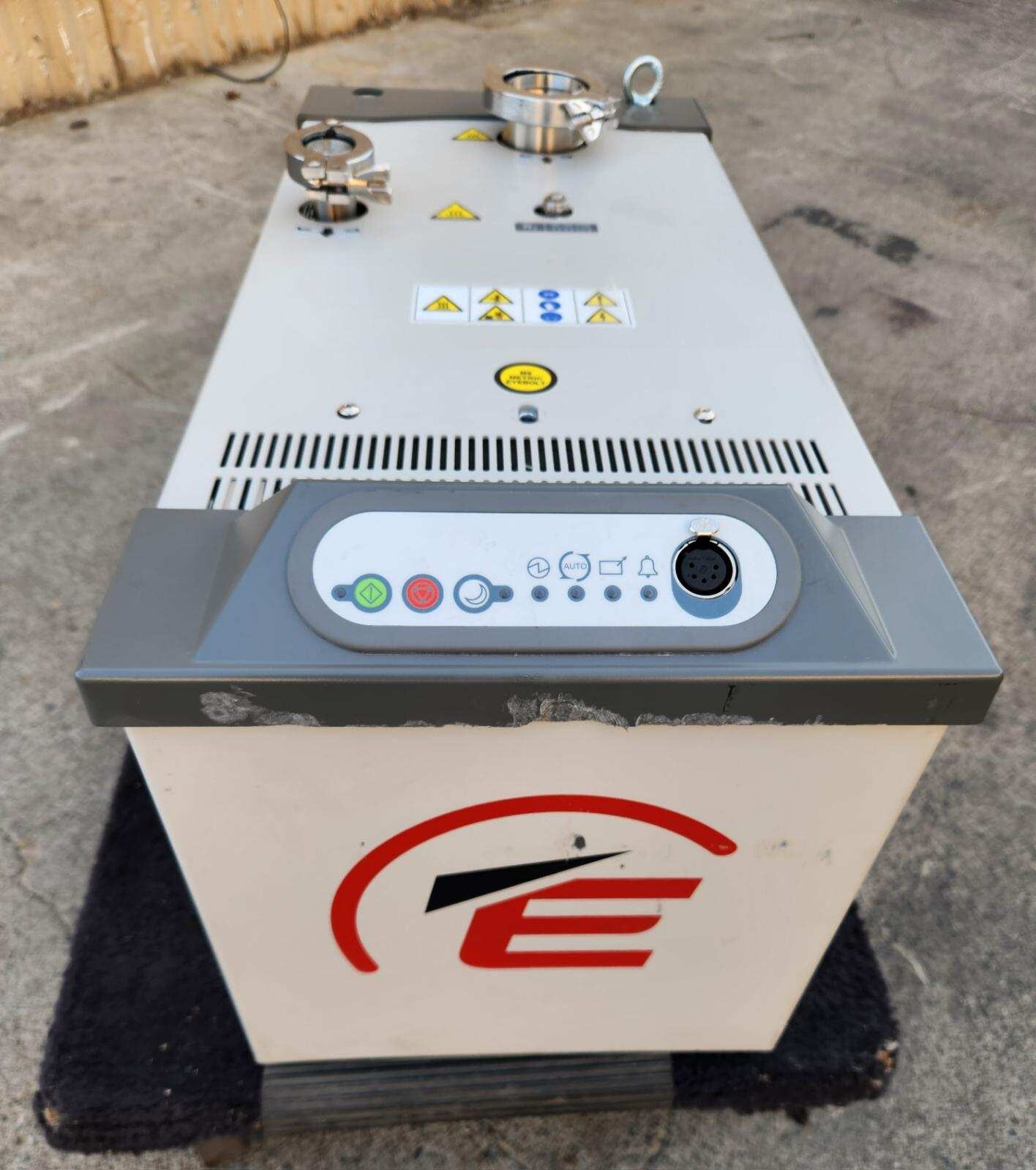 EDWARDS nXL110i DRY VACUUM PUMP, HV NW50/NW50, A77012420 Thermo