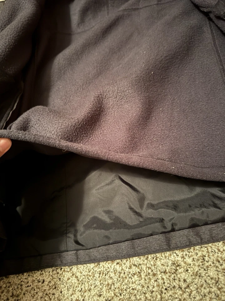 Men’s Small Hoodless Black/Gray Columbia Interchange Fleece Jacket - Image 4 of 4