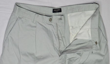 LEVIS DOCKERS MENS PANTS 34x32 KHAKI CLASSIC FIT CHINO PLEATED COTTON VTG 2001