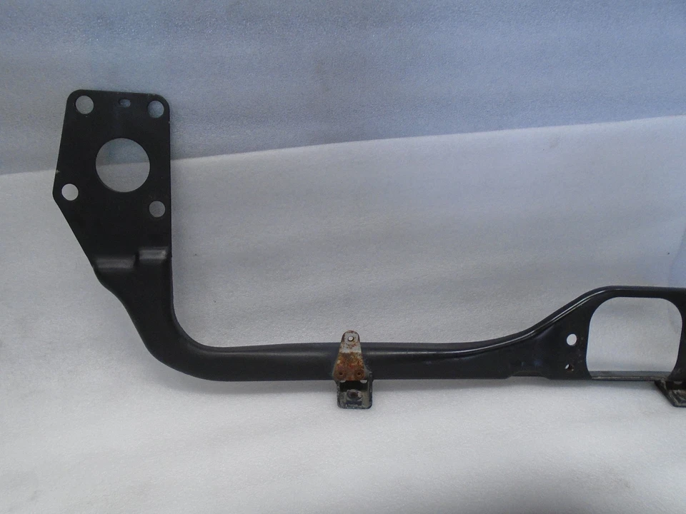 AUDI ALLROAD C5 A6 01-05 NÚCLEO INFERIOR SOPORTE TRAVESAÑO (4Z7805851) OEM DK80359 Foto 3 de 4