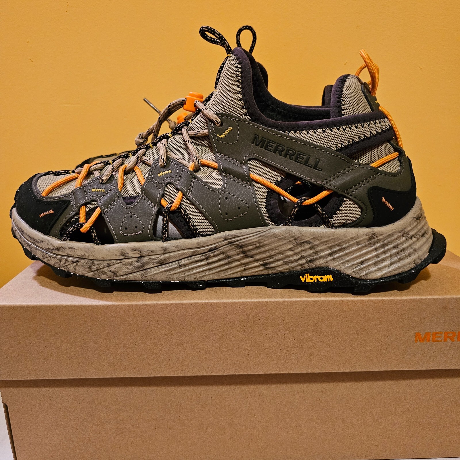 NEW MERRELL MOAB FLIGHT SIEVE Olive Lightweight Hiking Shoes  