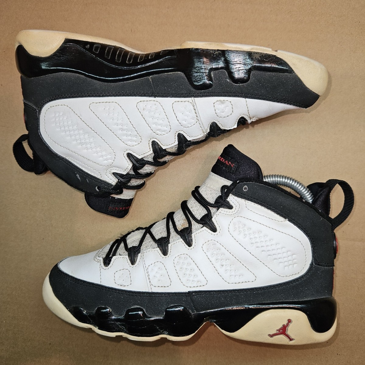 Nike Air Jordan IX Retro Playoff Space Jam Shoes 302359-102 GS - Main Image