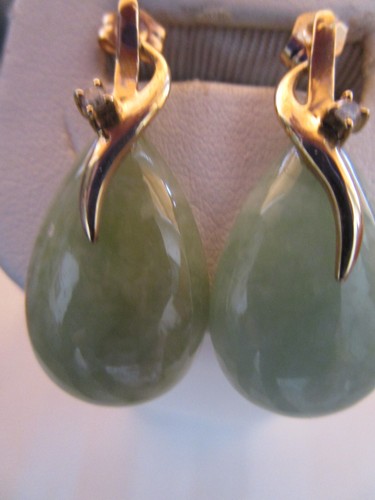 GORGEOUS JADE DIAMOND 14 KT GOLD EARRINGS PIECED 1 1/2" LONG - Picture 2 of 7
