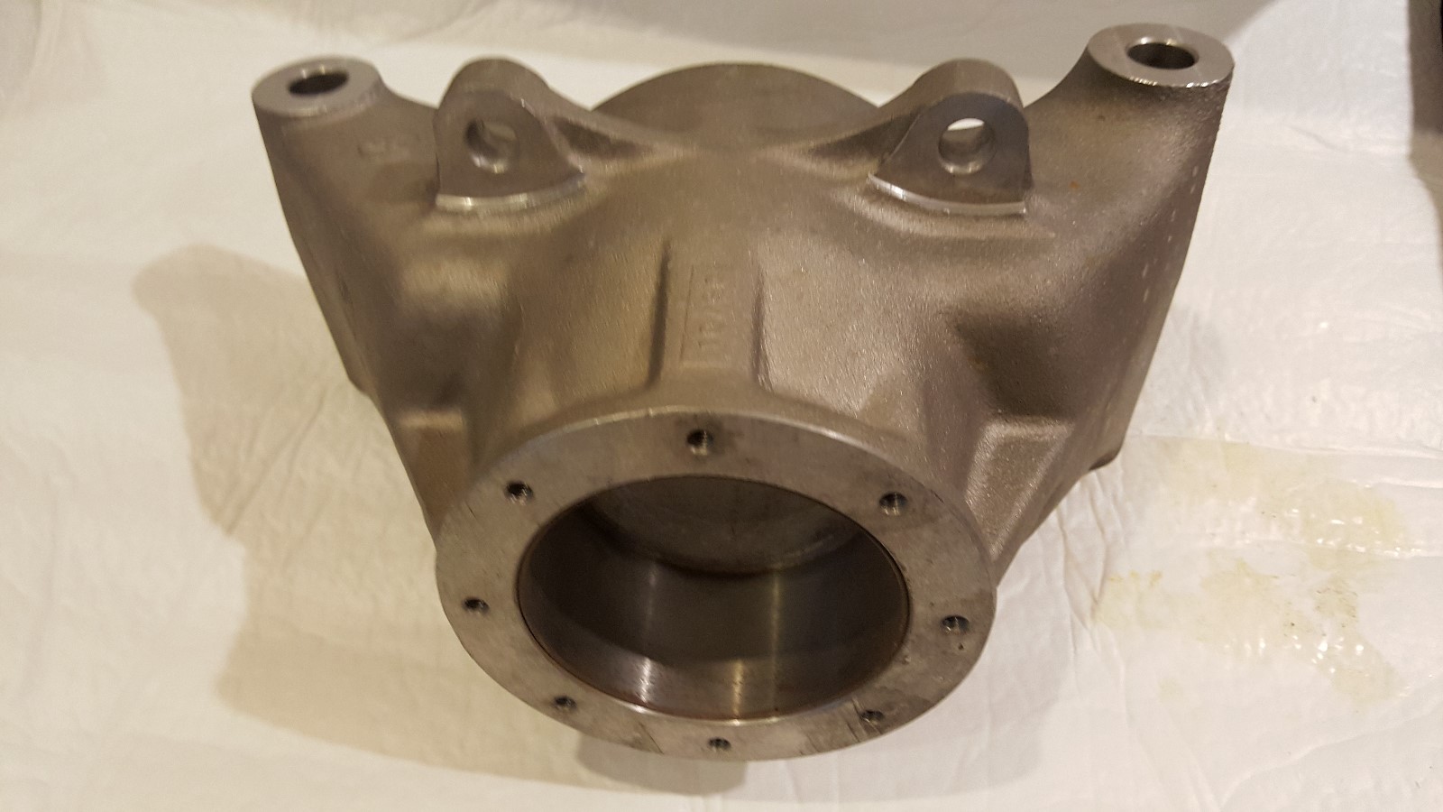 Lamborghini Diablo 1991-1993 Rh Rear Hub Holder Assembly oem 005232148