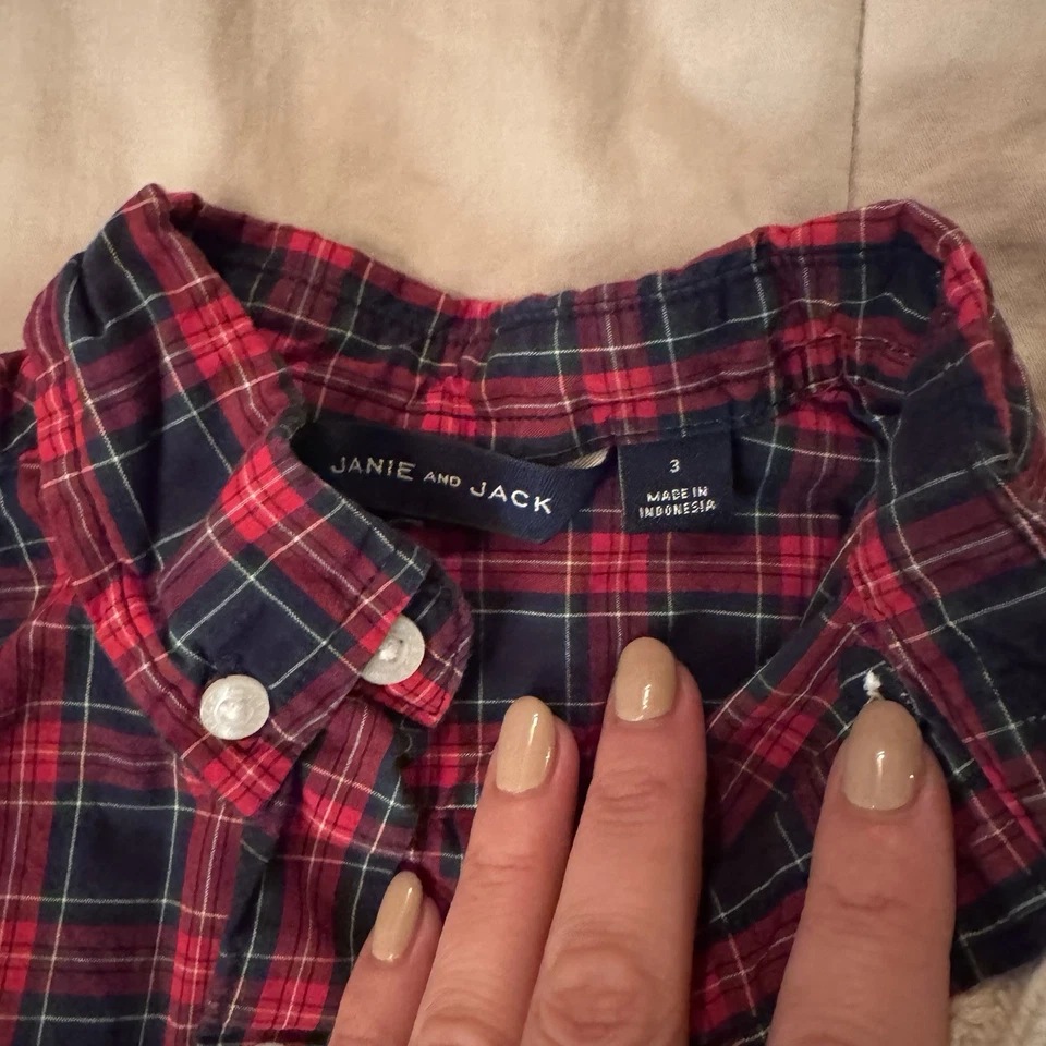 Janie And Jack Boys Red Plaid Shirt And Cream Sweater Christmas  Size 3T - Image 4 of 4