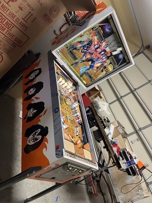 CUSTOM Restored Kiss Pinball Machine PLAYS REAL KISS MUSIC! FREE