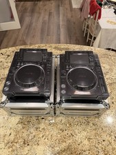 Pioneer CDJ-2000 Nexus 2 Pair   Excellent Condition, Home Use Only