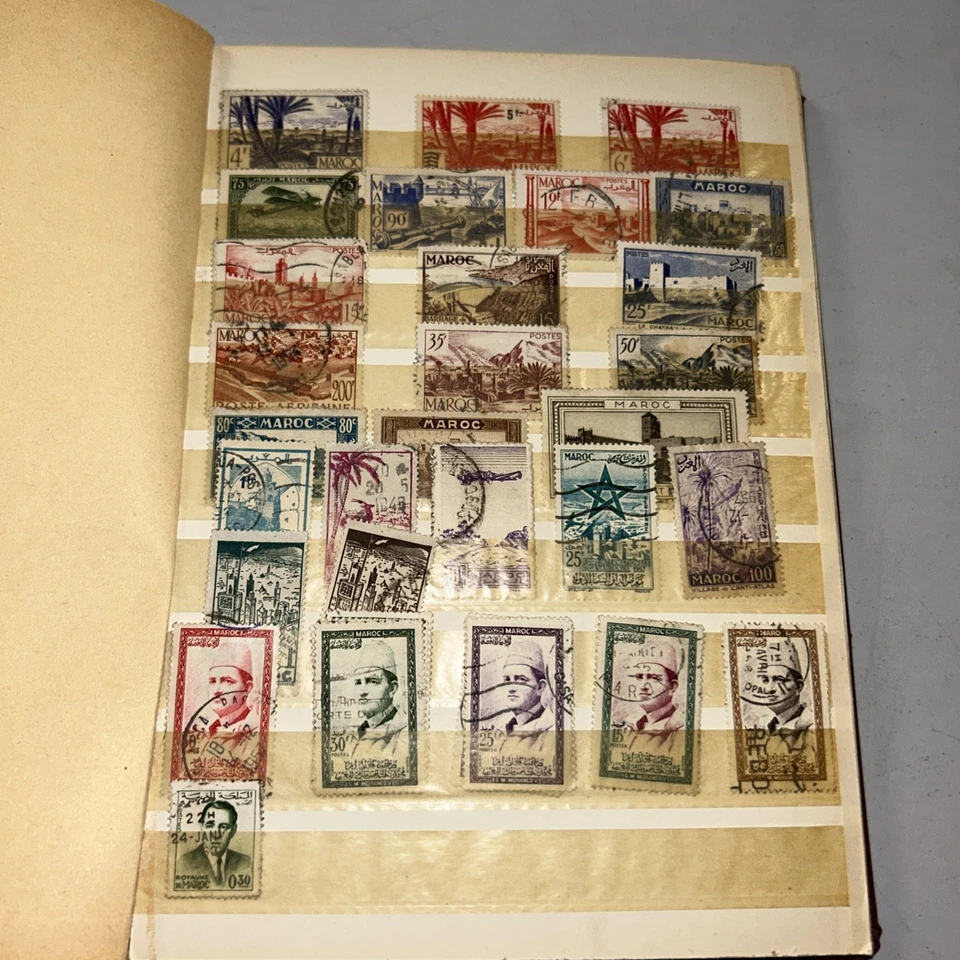 Roumania Stamps Collection in Album - Image 2 of 4