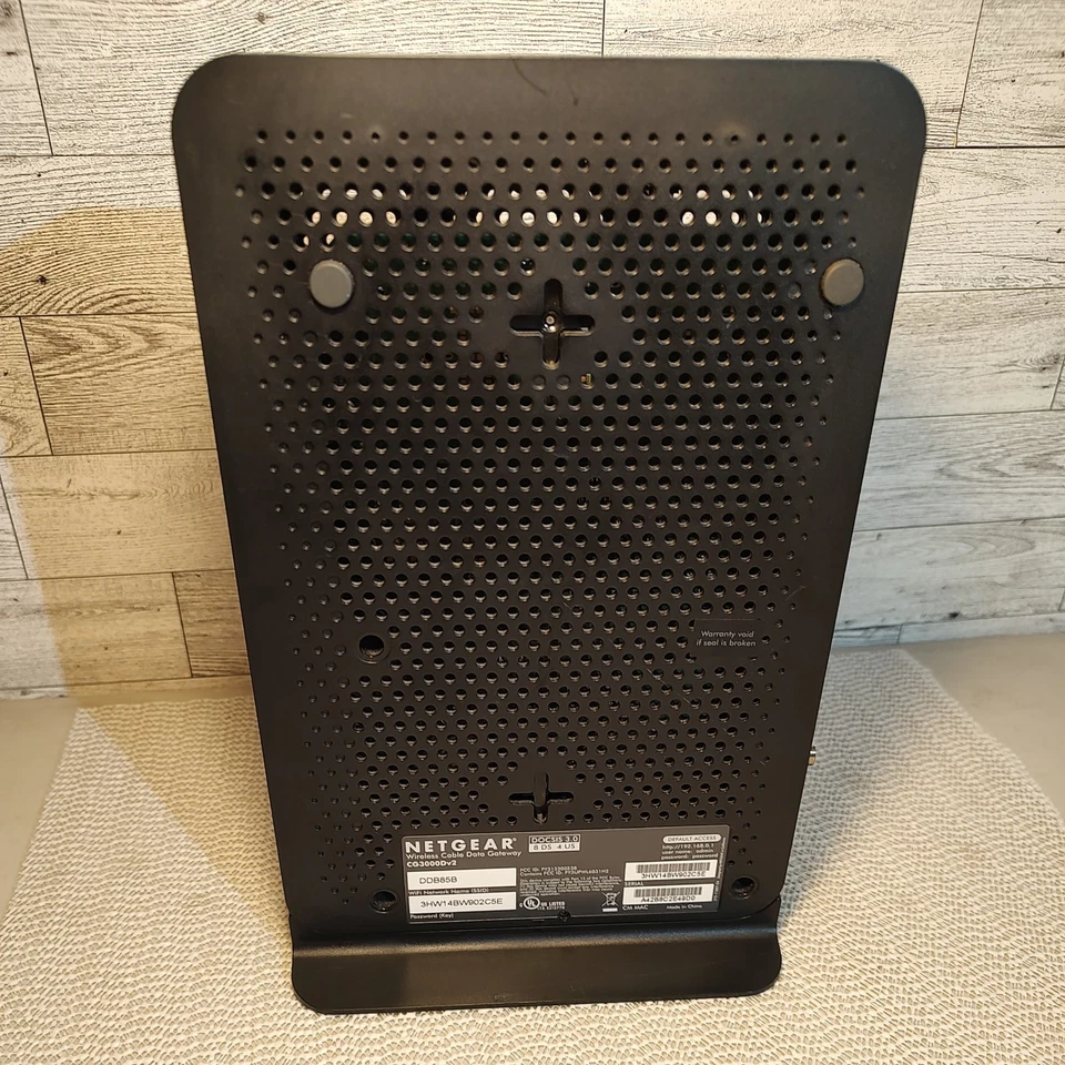  Wifi Router NETGEAR CG3000Dv2 N450 DOCSIS3.0 (No Power cord) - Image 2 of 4