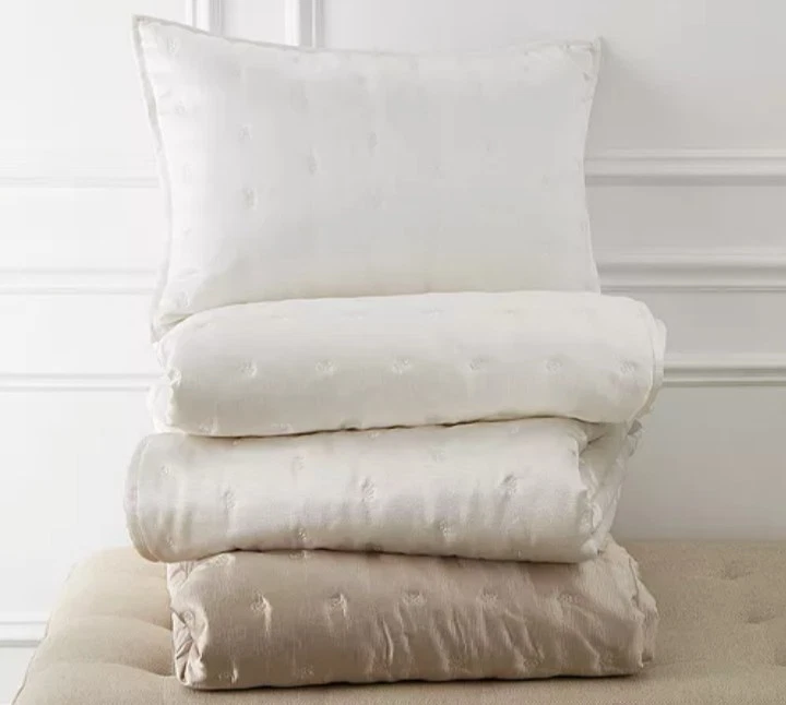 Hudson Park "Nouveau" 3 件套大号床罩套装和欧洲 Shams,象牙白,全新带标签! — 第 4/4 张图片