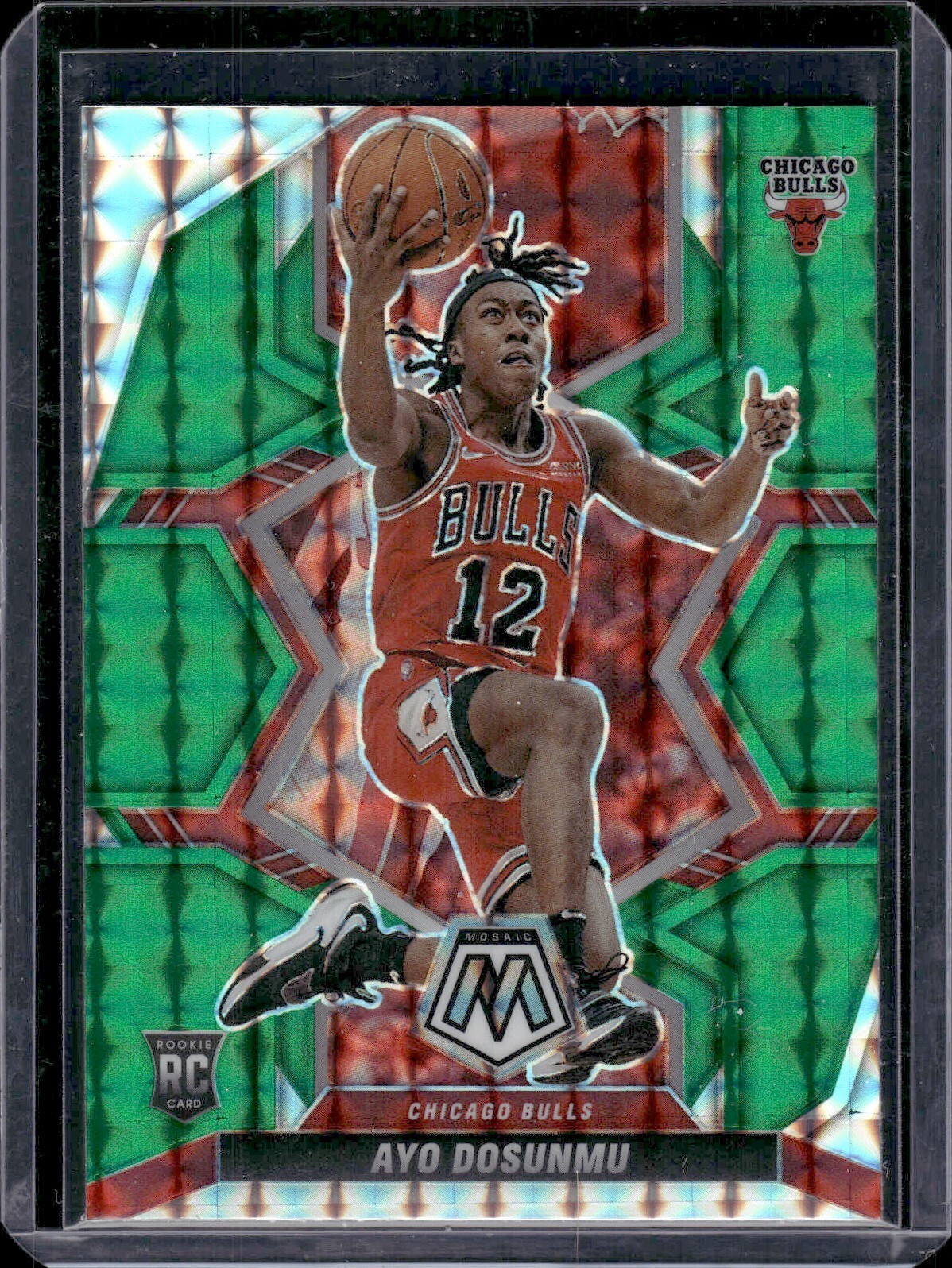 Ayo Dosunmu Rookie 2021-22 Mosaic Green Mosaic Prizm RC #233 - Chicago Bulls