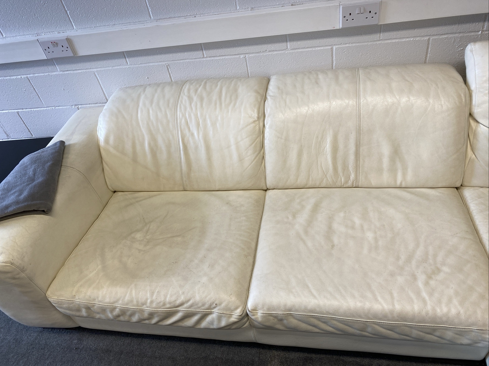 L Shaped Cream Leather Sofa eBay