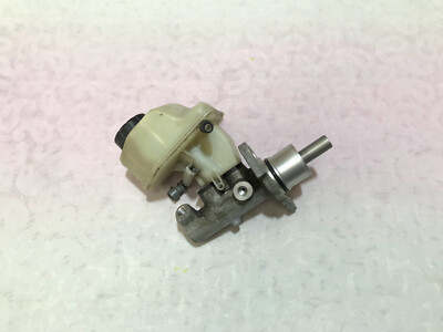 VAUXHALL VECTRA C SIGNUM 05-09 BRAKE MASTER CYLINDER RESERVOIR 32067070 GENUINE