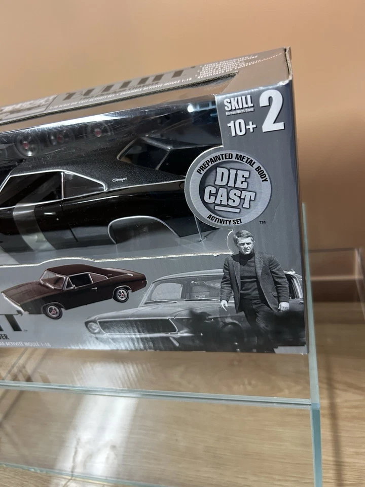 RARE STEVE McQUEEN BULLITT MOVIE CAR 1/18-68 BLACK CHARGER ERTL AMERICAN MUSCLE - Image 3 of 4