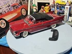 VINTAGE SIGNATURE SERIES 1 18 1961 Chrysler Imperial NICE CAR 🚗