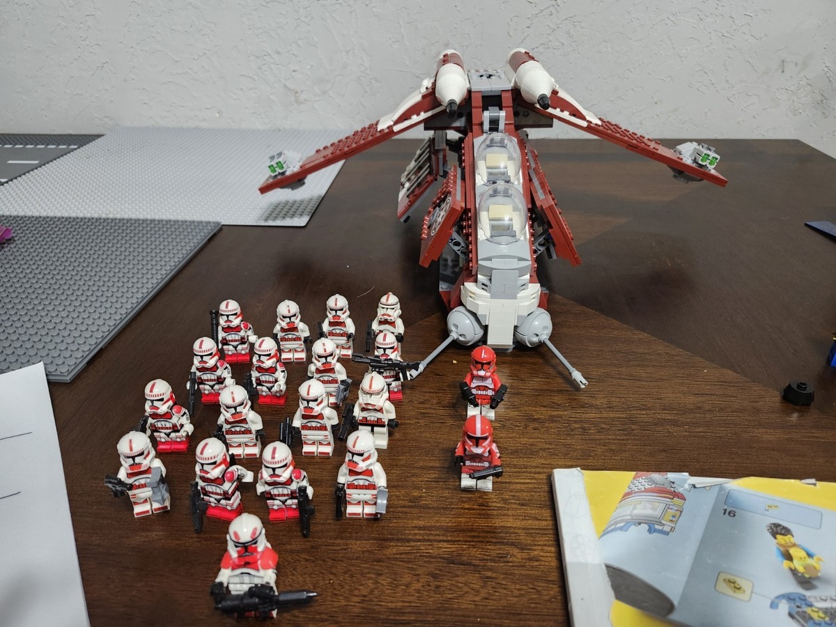 Lego Star Wars Coruscant Graurd Gunship set 75354 plus minifigs | eBay