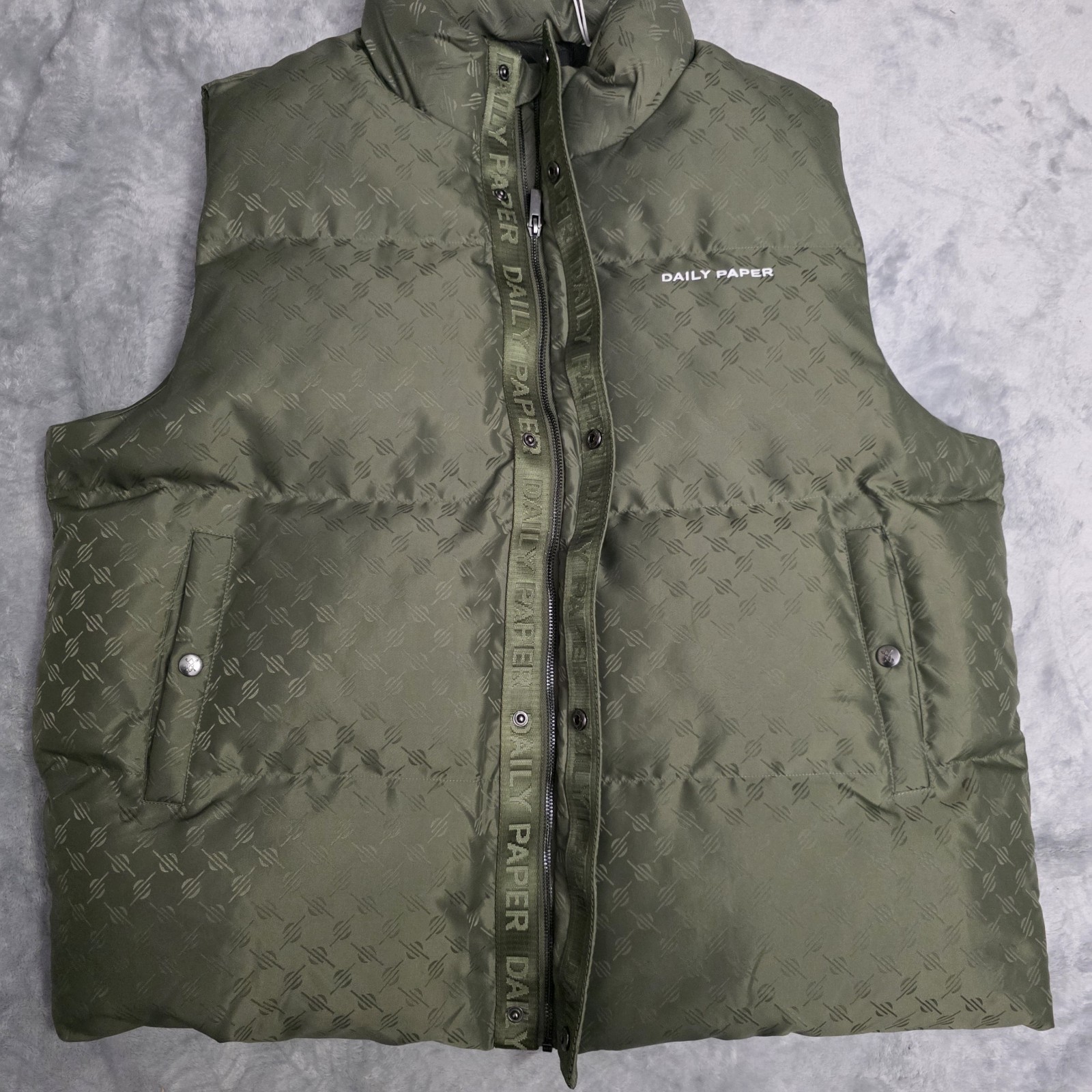 Daily Paper  Pondo Bodywarmer Monogram Vest Clover Green Men's Sz 2XL NWT image 6