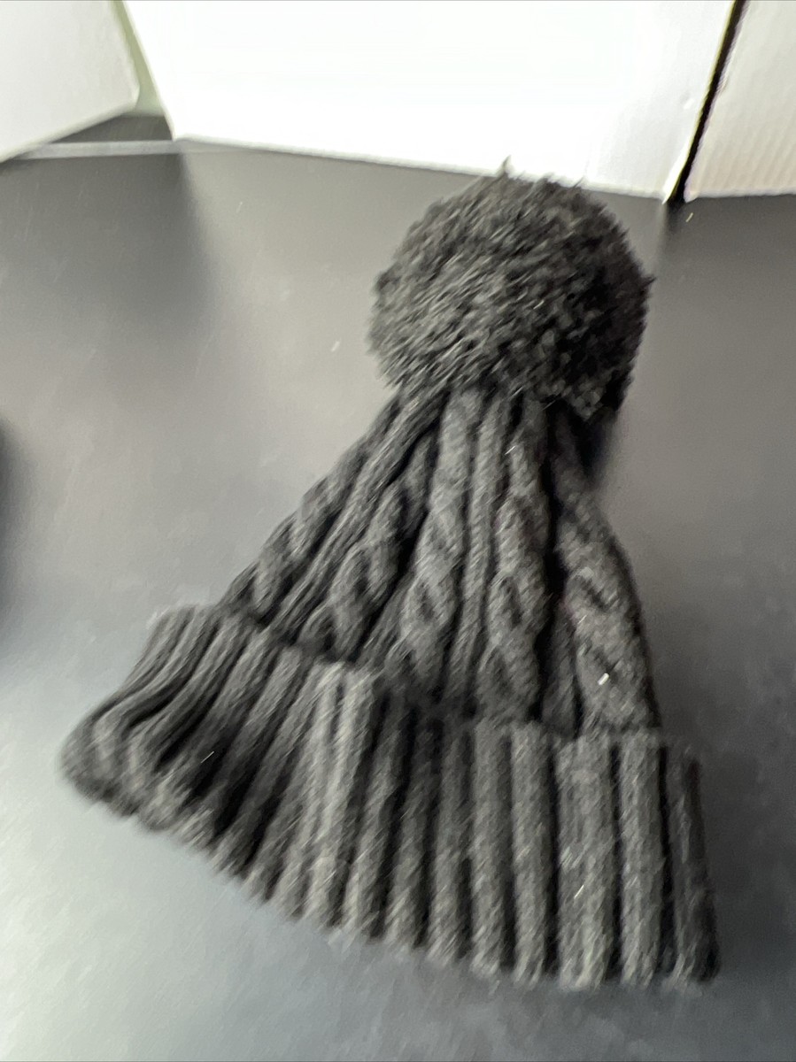 Calvin Klein Womens Solid Cable Knit Beanie Hat With Pompom 