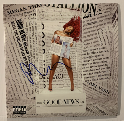 Megan Thee Stallion Good News 直筆サイン s-l400.jpg