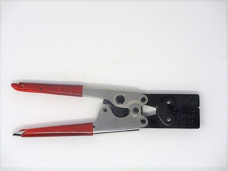 11-26-0058 JHTR5904  Crimp Tool  Mfg. Molex  Condition: Used