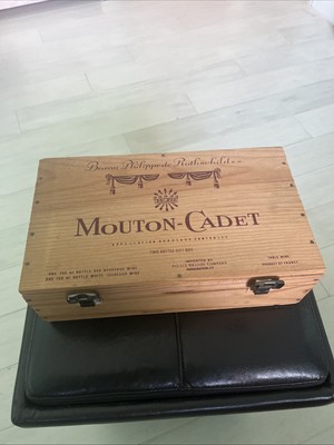 Vintage Mouton Cadet Baron Philippe De Rothschild Wine Box France Empty