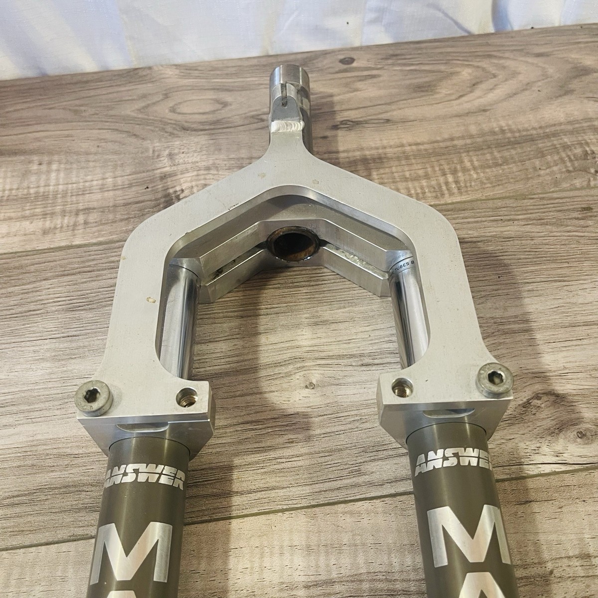 Vintage Answer Manitou One Suspension Fork 1-inch Threaded