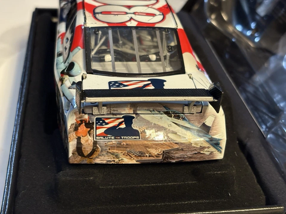 Salute the Troops Program Car 2008 Impala SS Elite 1 of 300 ZXX8822MIND 1:24 全新 — 第 3/4 张图片