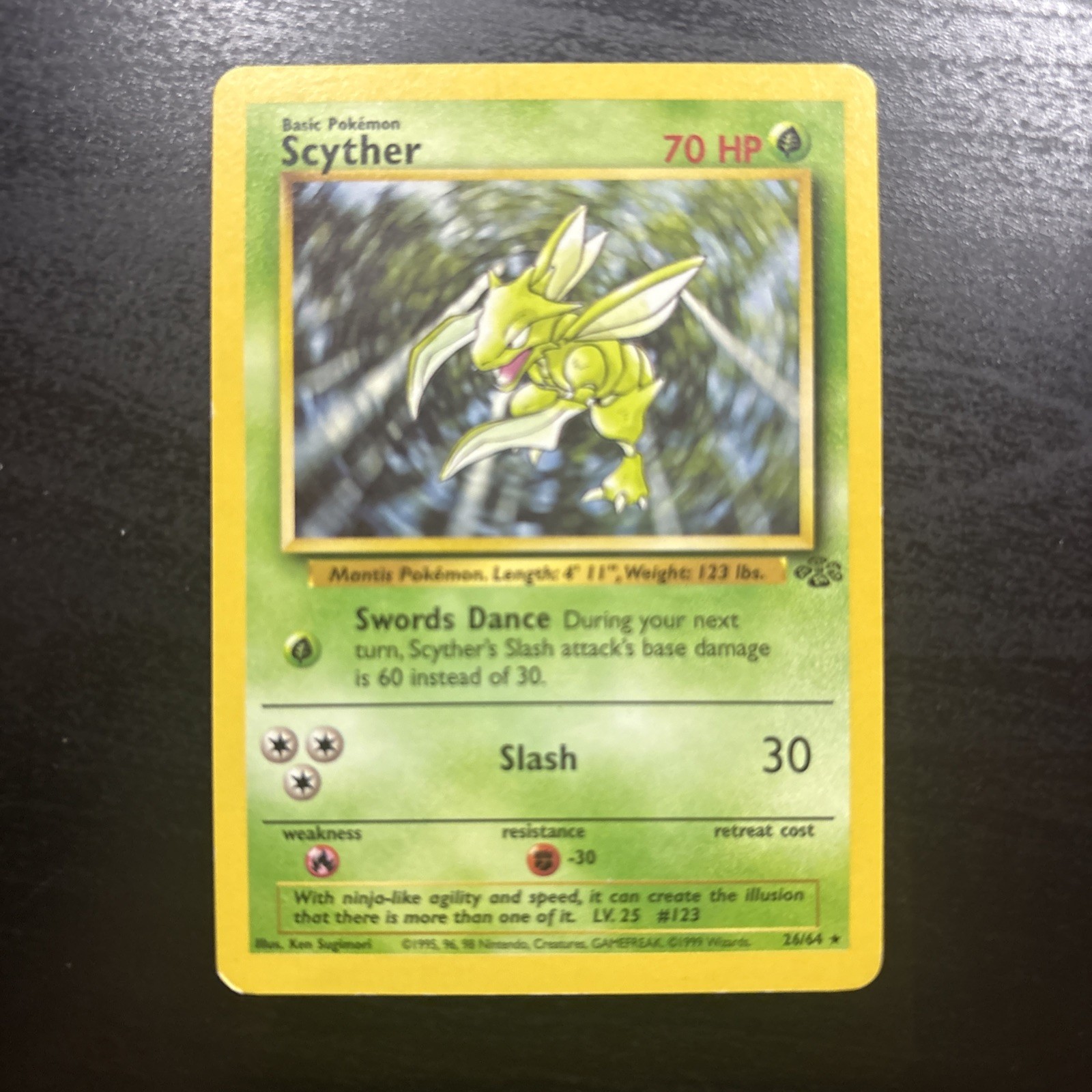 POKEMON TCG - ENGLISH JUNGLE SET SCYTHER 26/64 NON HOLO CARD Decent condition