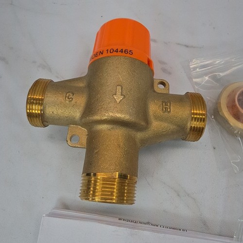 Moen ✨104465✨ 1/2 Inch CC Thermostatic Mixing Valve - Picture 2 of 6