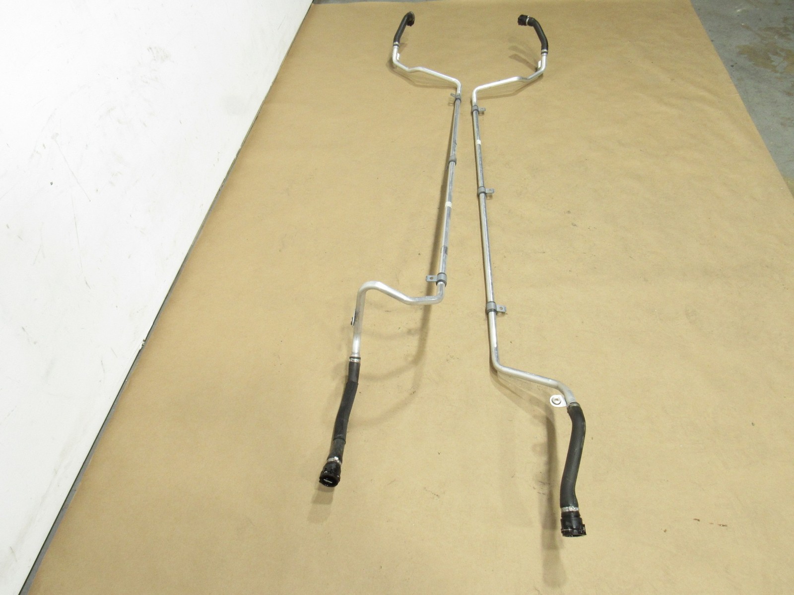 18-21 Aston Martin Vantage 2019 Center Inlet Pipe Hose Line Tube Set 2 PCS :O