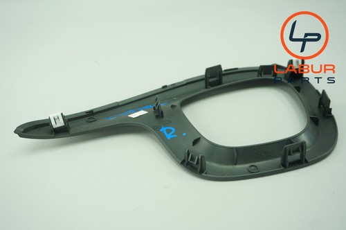 C453 16-18 SMART FORTWO FRONT RIGHT CENTER CONSOL STORAGE COMPARTMENT TRIM A1119 - Picture 4 of 5