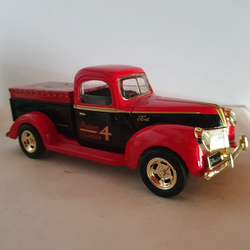 1940 Ford Pickup Ltd Edit Bank by Indian Motorcycles 4 Cylinder 1:25 Scale - Image 3 of 4