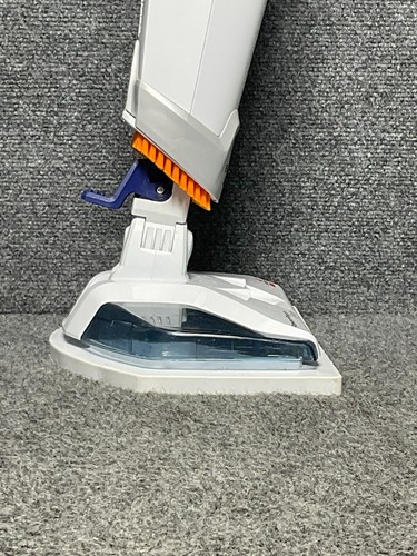 BISSELL PowerFresh 1806 Deluxe Corded Steam Mop for Hard Floor Cleaning - Picture 17 of 19